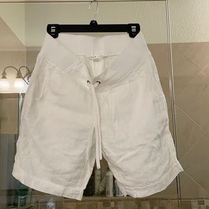 Athleta linen white shorts size 6